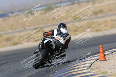 media/Apr-10-2022-SoCal Trackdays (Sun) [[f104b12566]]/Turn 11 Backside (945am)/